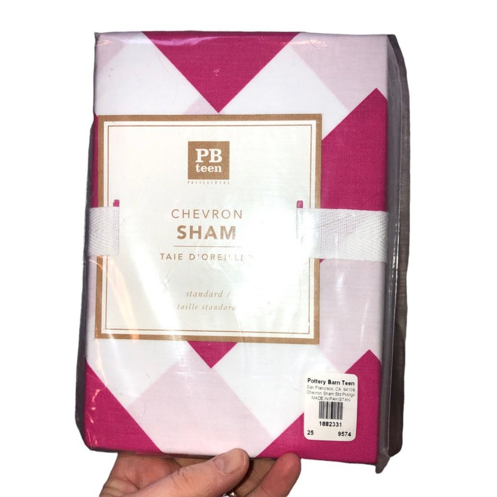 Pottery Barn PB Teen pink white NIP chevron sham pillow cover standard